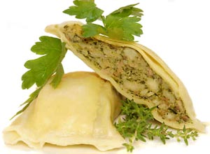 Schwäbische Maultaschen, Teig mit Fleischfüllung © Barbara Pheby