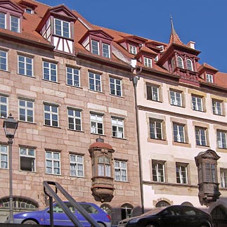 Chörlein in der Nürnberger Füll, links Hausnr. 8, Rokoko