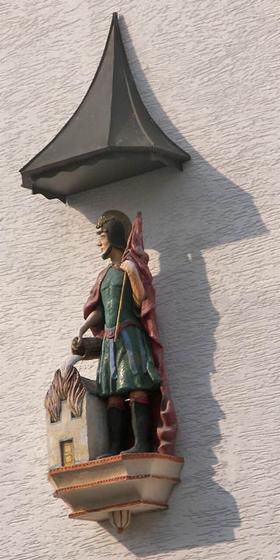 Feuerwehrmann als Hausfigur, Nürnberg