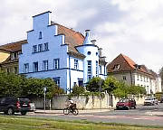 Nicht das einzige Blaue Wunder von Nürnberg, aber markant an der OstendStraße von Tullnau