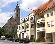 licht und kontrastreich sind Gibitzenhofs Randzonen - hier an der Kirche St. Markus Frankenstraße